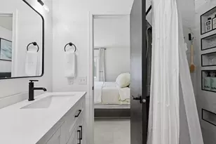 8581 Flamingo Dr, Chanhassen, MN 55317 - Photo 19