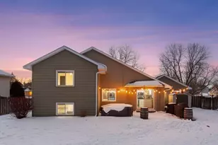 8581 Flamingo Dr, Chanhassen, MN 55317 - Photo 39