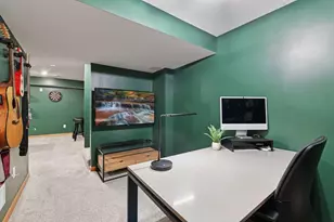 8581 Flamingo Dr, Chanhassen, MN 55317 - Photo 37