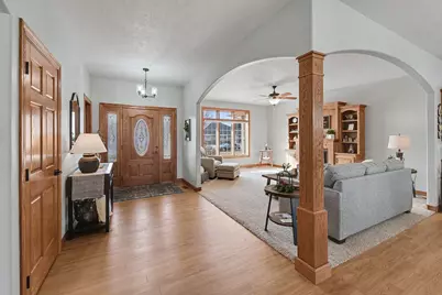 503 Britz Drive, Luverne, MN 56156 - Photo 5