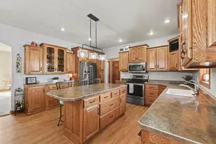 503 Britz Dr, Luverne, MN 56156 - Photo 11