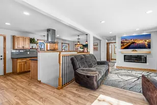 10804 Monroe Dr NE, Blaine, MN 55434 - Photo 5