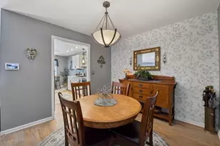 5101 Balmoral Ln, Bloomington, MN 55437 - Photo 11