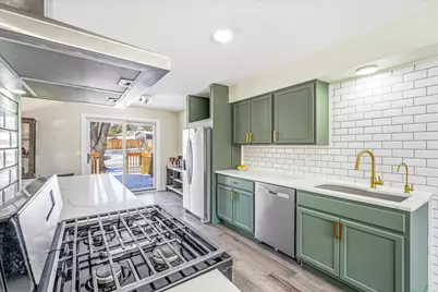 8200 Foothill Road S, Cottage Grove, MN 55016 - Photo 7