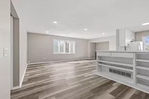 11101 Drake St NW, Coon Rapids, MN 55433 - Photo 13