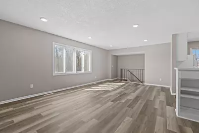 11101 Drake Street NW, Coon Rapids, MN 55433 - Photo 9