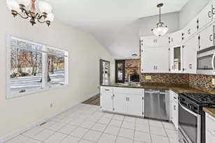 5885 Hidden Oaks Cir SE, Prior Lake, MN 55372 - Photo 7