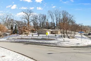 5885 Hidden Oaks Cir SE, Prior Lake, MN 55372 - Photo 29