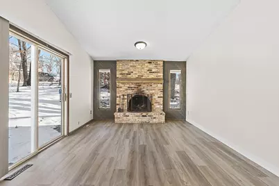 5885 Hidden Oaks Circle SE, Prior Lake, MN 55372 - Photo 11