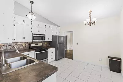 5885 Hidden Oaks Circle SE, Prior Lake, MN 55372 - Photo 9