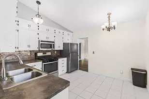 5885 Hidden Oaks Cir SE, Prior Lake, MN 55372 - Photo 9