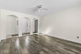 5885 Hidden Oaks Cir SE, Prior Lake, MN 55372 - Photo 5