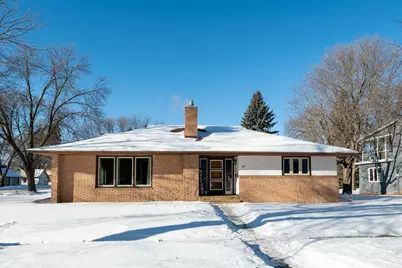 624 10th Street SW, Willmar, MN 56201 - Photo 5