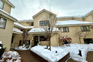 7605 Edinborough Way, Edina, MN 55435 - Photo 13