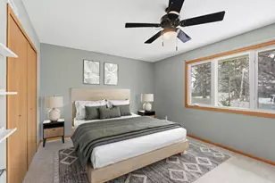 618 Oak Park Ln, Hopkins, MN 55343 - Photo 19