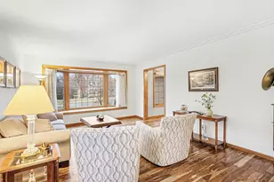 12585 Dover Dr, Apple Valley, MN 55124 - Photo 11