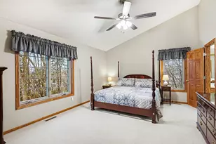 12585 Dover Dr, Apple Valley, MN 55124 - Photo 25