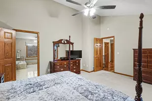 12585 Dover Dr, Apple Valley, MN 55124 - Photo 27