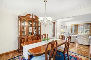 12585 Dover Dr, Apple Valley, MN 55124 - Photo 9