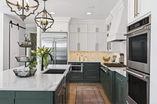 5690 Zanzibar Ln N, Plymouth, MN 55446 - Photo 11