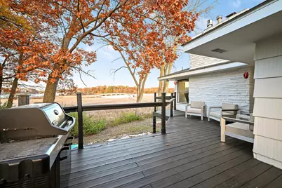 19860 Cottagewood Road, Deephaven, MN 55331 - Photo 17