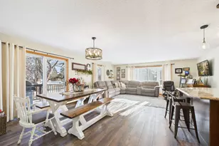 510 E 8th St, Starbuck, MN 56381 - Photo 3