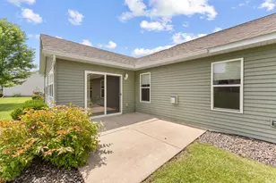 1430 S Irving Ave, Rush City, MN 55069 - Photo 5