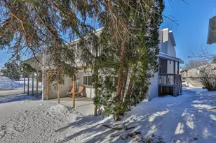 46 Fremont Dr S, Fargo,  58103 - Photo 3