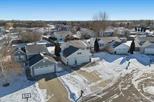 3324 39th Ave S, Fargo, ND 58104 - Photo 31