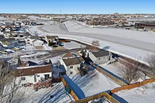 3324 39th Ave S, Fargo, ND 58104 - Photo 33