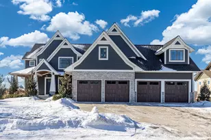 5425 Niagara Ln N, Plymouth, MN 55446 - Photo 61