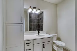 300 Main Ave, Fargo,  58103 - Photo 29