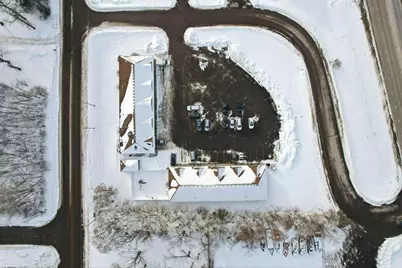 820 Howe Avenue #Building B, Mora, MN 55051 - Photo 5