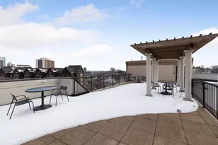 317 Groveland Ave, Minneapolis, MN 55403 - Photo 35