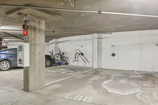 317 Groveland Ave, Minneapolis, MN 55403 - Photo 23