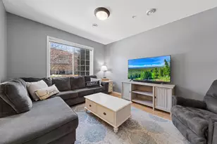 139 Stallion Ln, Circle Pines, MN 55014 - Photo 7