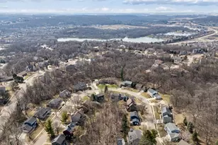 1337 Woodland Dr SW, Rochester, MN 55902 - Photo 3