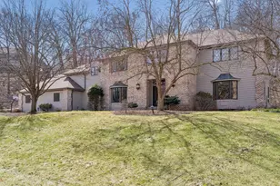 1337 Woodland Dr SW, Rochester, MN 55902 - Photo 11