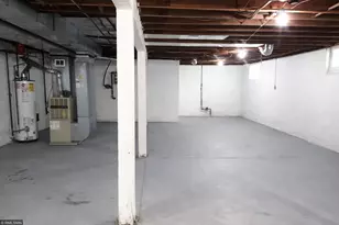 2626 Newton Ave N, Minneapolis, MN 55411 - Photo 17