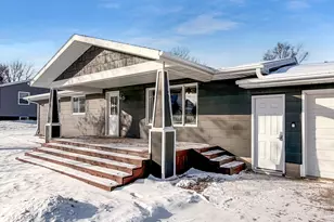 113 Oklahoma Ave, Adrian, MN 56110 - Photo 3