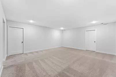 1251 Trail Way, New Richmond, WI 54017 - Photo 9