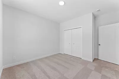 1251 Trail Way, New Richmond, WI 54017 - Photo 7