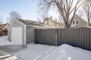 675 Edmund Ave, Saint Paul, MN 55104 - Photo 7