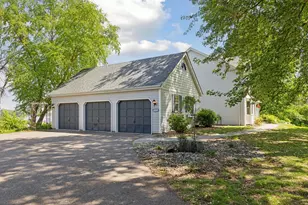 6185 Partridge Ct, White Bear Lake, MN 55110 - Photo 9