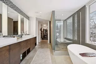 17950 Fairhomes Ln, Deephaven, MN 55391 - Photo 15