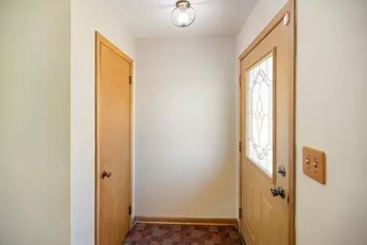 1605 Knight Avenue N, Glencoe, MN 55336 - Photo 9