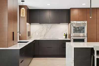 4652 Nine Oaks Circle, Bloomington, MN 55437 - Photo 9