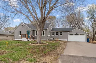 2712 Williams Dr, Burnsville, MN 55337 - Photo 45