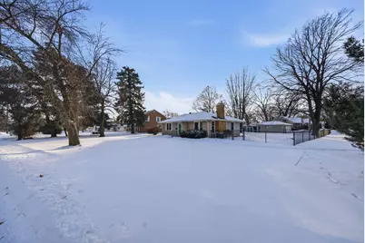 4711 Lakeland Avenue N, Crystal, MN 55429 - Photo 41