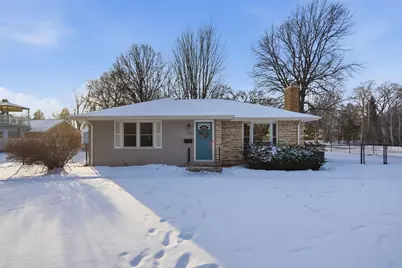 4711 Lakeland Avenue N, Crystal, MN 55429 - Photo 5